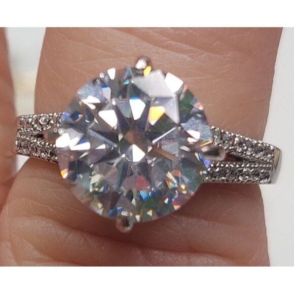 Stauer Jewelry - Stauer 925 Silver Ring With Large Round-Cut Clear Stone Engagement Accent